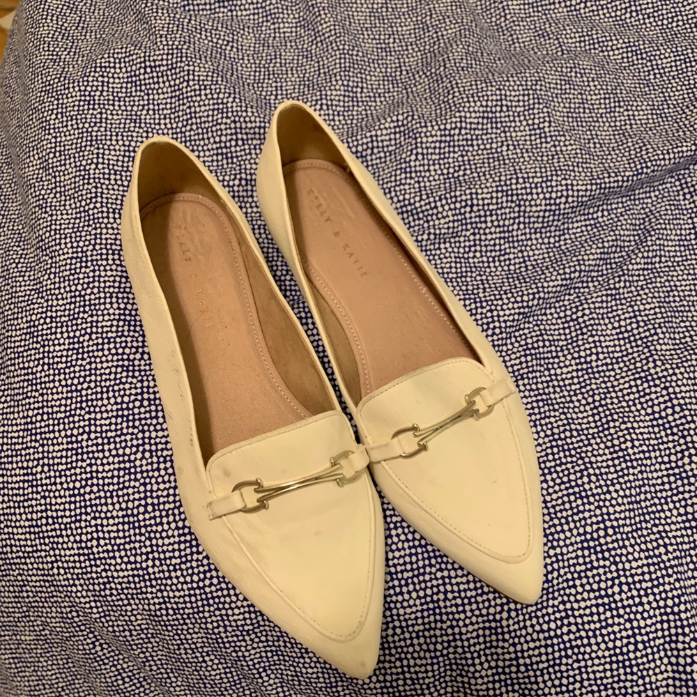 Kelly and Katie Vieveth White Loafers size 9.5